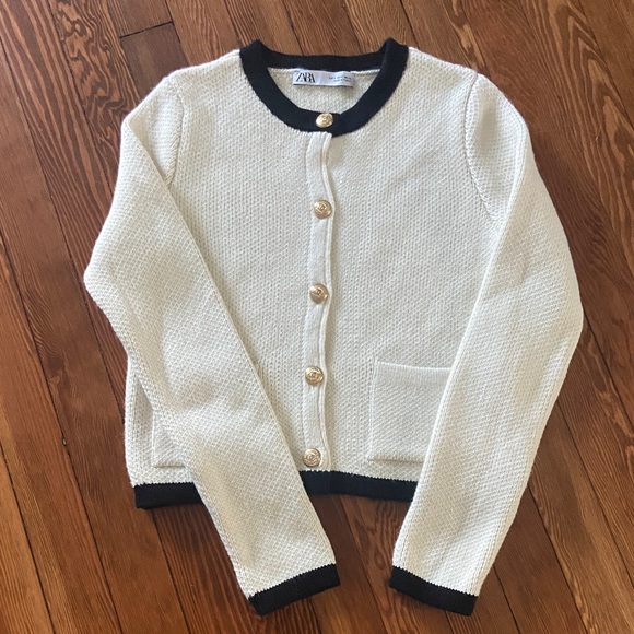 Zara Sweaters - Zara Cream Cardigan with Black Accents